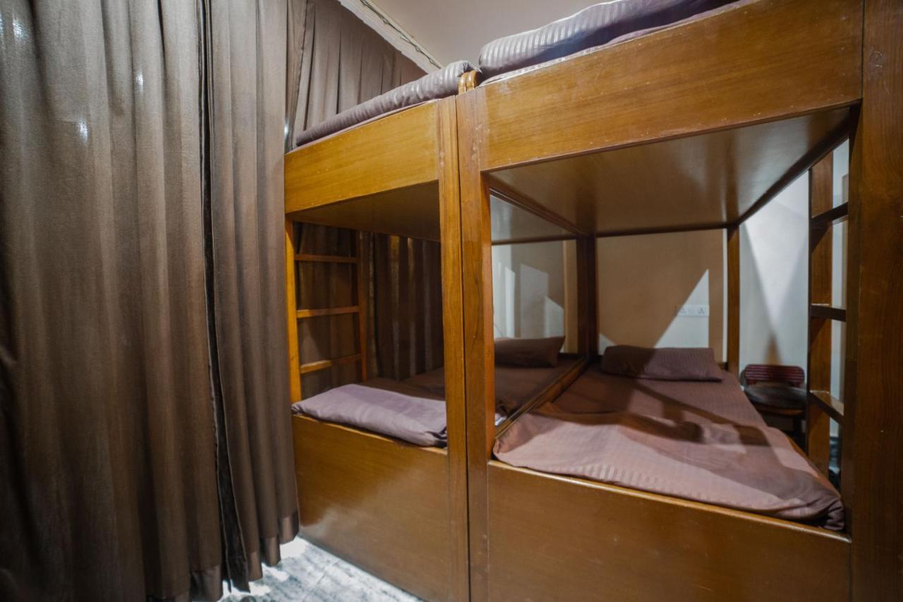 Pearl Courtyard Dormitory Varanasi Eksteriør bilde