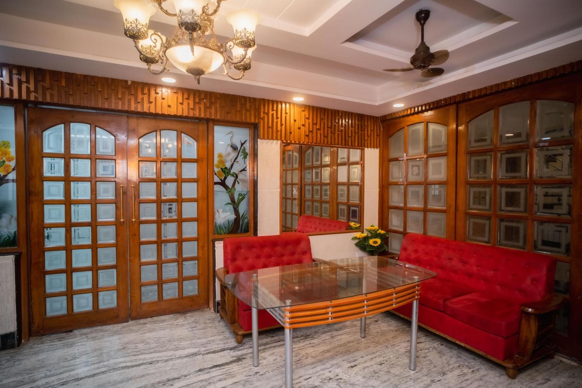 Pearl Courtyard Dormitory Varanasi Eksteriør bilde